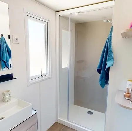 Mobil-home Confort 6 Personnes *